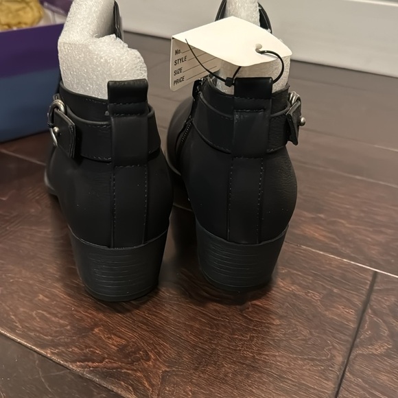 Madden girl black pair NIB 8.5 - Picture 6 of 9